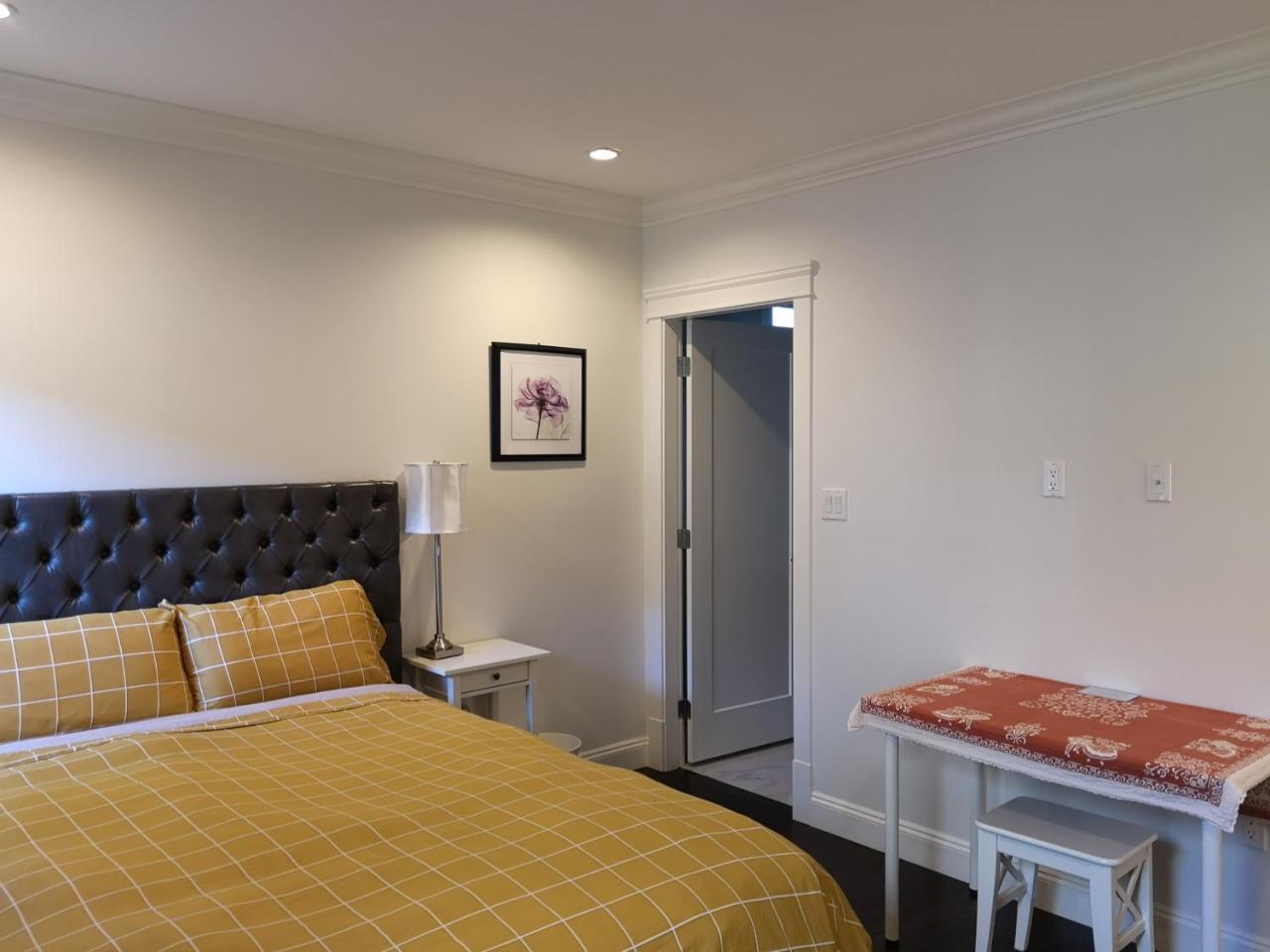 Bed and Breakfast White Rose House Вайт-Рок Номер фото